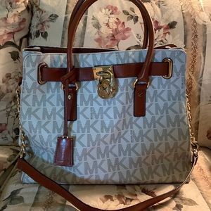 Michael Kors Satchel/ Crossbody